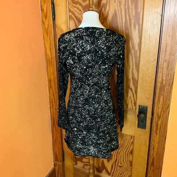 Grateful Dead Dark Star Stealie Dress - Picture 12 of 12